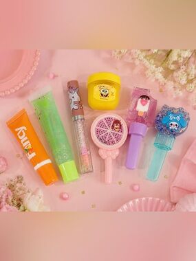 Cute Pink Handheld Lip Balm & Assorted Colorful Lip Glosses, 7pcs
